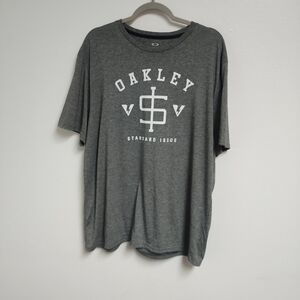 Oakley Gray Men's T-Shirt